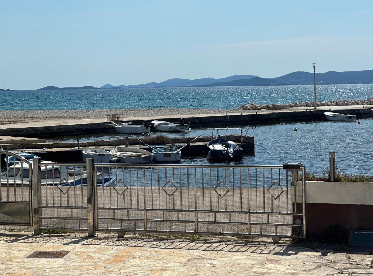 Apartamento Seagull By The Sea Sukošan Exterior foto